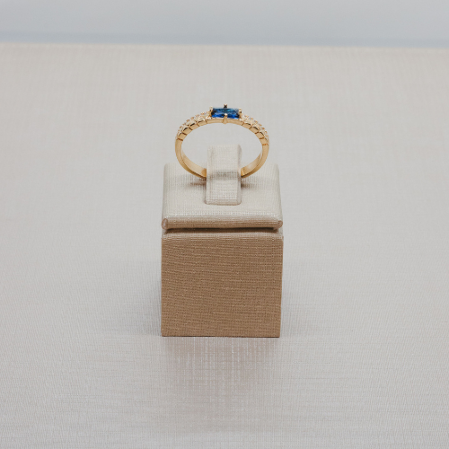 Anel Aparador Banhado a Ouro com Pedras Cravadas