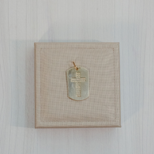 Pingente em Placa de Jesus Cristo Banhado a Ouro