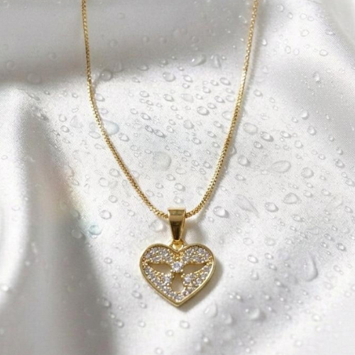 Colar Coração Cravejado Com Zircônias